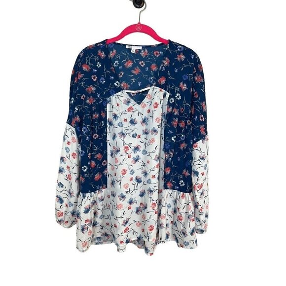 DR2 Top M Blue Floral Boho Western Patchwork Coastal Hippie Peasant Neutral - Picture 1 of 13